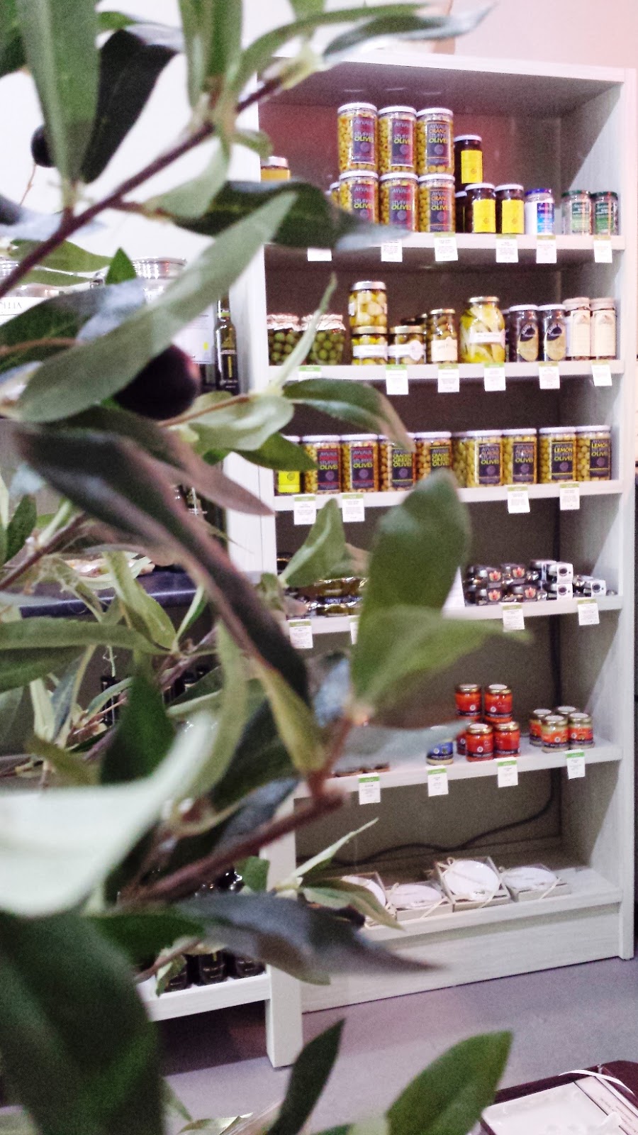 Olive Oil Emporium | 659 St Clair Ave W, Toronto, ON M6C 1A7, Canada | Phone: (416) 902-9060