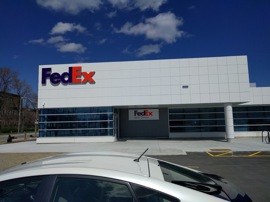 FedEx Ship Centre | 475 Commissioners St, Toronto, ON M4M 1A5, Canada | Phone: (800) 463-3339