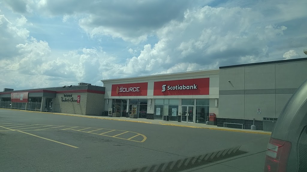 Scotiabank | 860 10th St, Hanover, ON N4N 1S3, Canada | Phone: (519) 364-4410