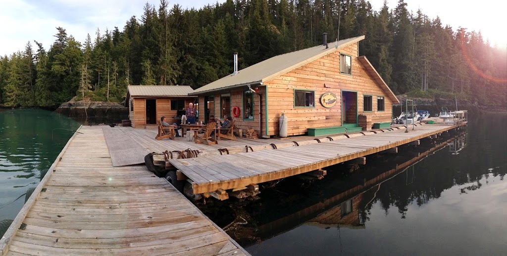 Coastal Springs Float Lodge | 555 Kinnikinik Rd, Comox, BC V9M 3V8, Canada | Phone: (250) 339-4783