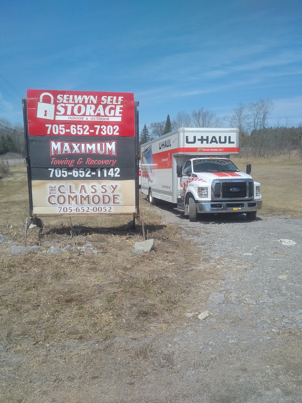 Selwyn Self Storage | 3156 Lakefield Rd, Peterborough, ON K9J 6X5, Canada | Phone: (705) 652-7302