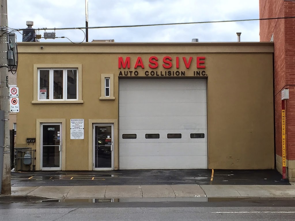 Massive Auto Collision | 1361 Dupont St, Toronto, ON M6H 2A9, Canada | Phone: (416) 533-3884