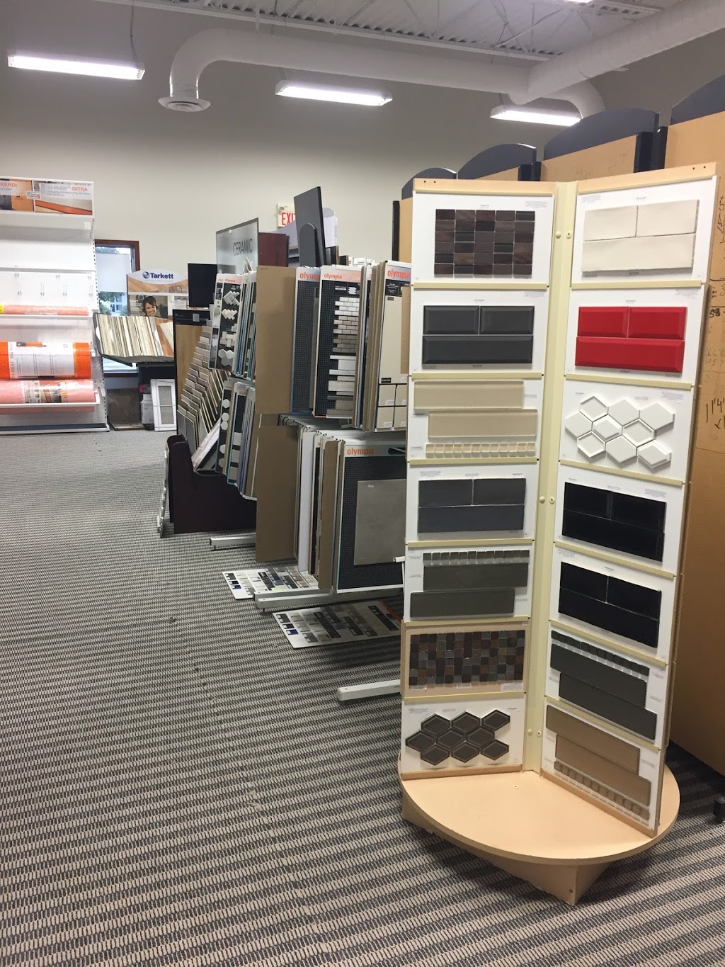 Bluewater Carpet & Tile | 300 Suncoast Dr E Unit D, Goderich, ON N7A 4N7, Canada | Phone: (519) 524-6141