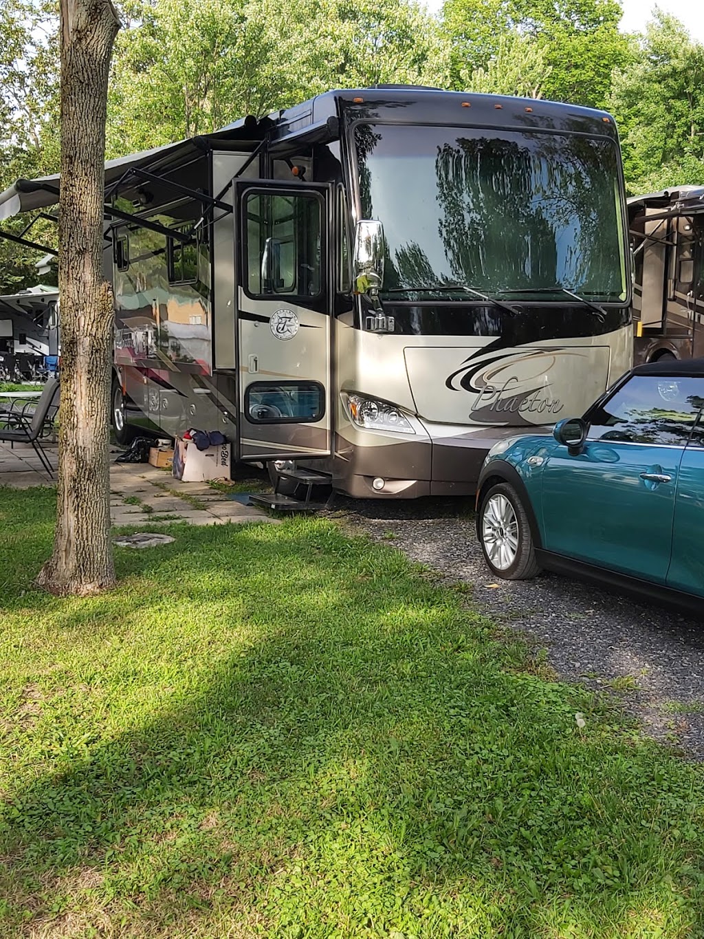 Camping KOA Granby-Bromont | 1699 Rue Shefford, Bromont, QC J2L 3N8, Canada | Phone: (450) 534-2404