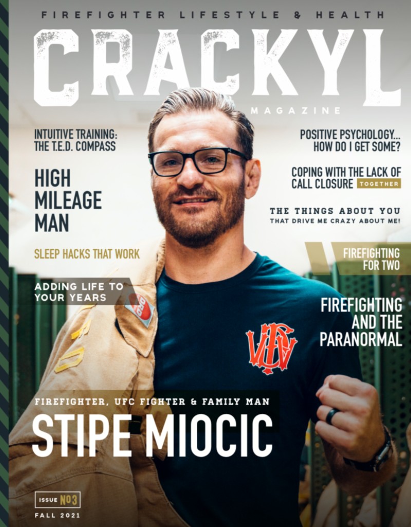 CRACKYL Magazine | 1955 Ashgrove Ct, London, ON N6K 4S2, Canada | Phone: (519) 902-8574