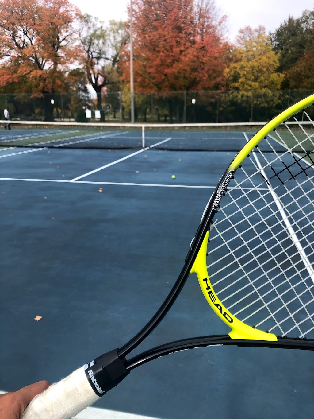 Curran Hall Tennis Club | 277 Orton Park Rd, Scarborough, ON M1G 3T6, Canada | Phone: (416) 396-5157