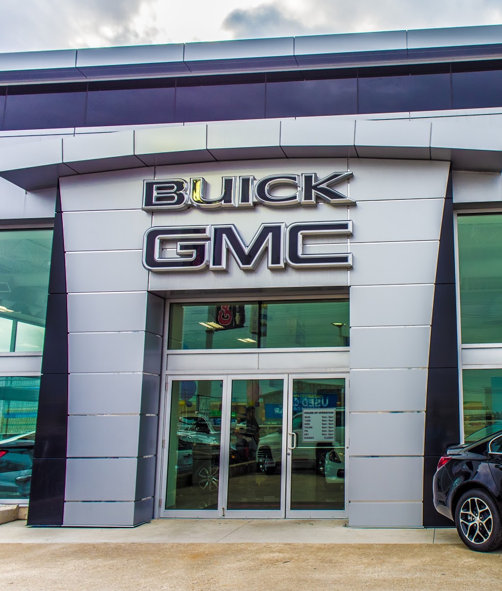 Gateway Chevrolet, Buick, GMC | 2 Gateway Blvd, Brampton, ON L6T 4A7, Canada | Phone: (905) 791-7111