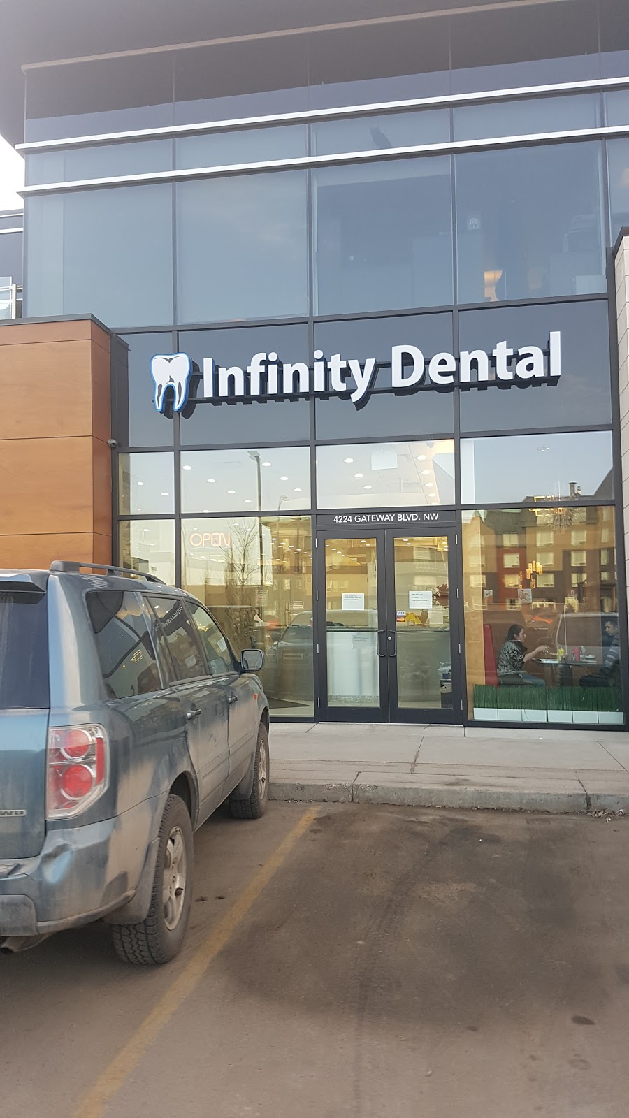 Infinity Dental | 4224 Gateway Blvd., Edmonton, AB T6J 5J7, Canada | Phone: (780) 425-4333