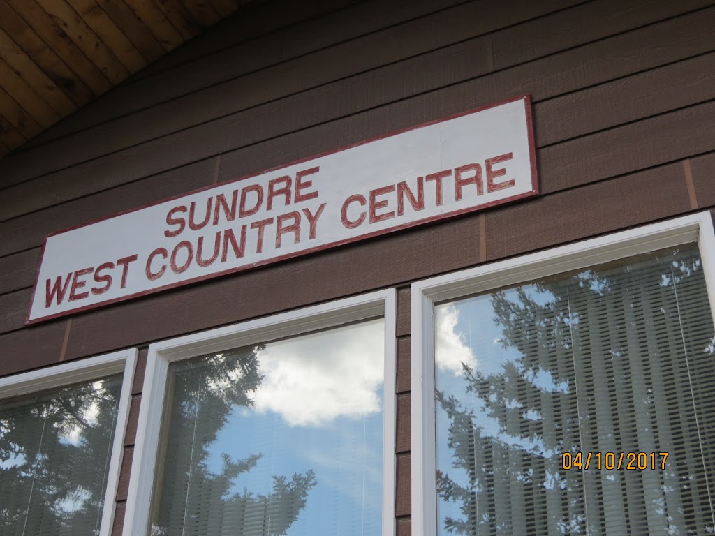 Sundre West Country Centre | 101 2 Ave NW #4, Sundre, AB T0M 1X0, Canada | Phone: (403) 638-3298