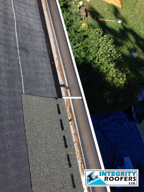 Integrity Roofers - Roof Repairs, Roof Replacement & Flat Roofin | 237 Sheppard Ave W, ground floor, unit#1, Toronto, ON M2N 1N2, Canada | Phone: (647) 504-2121