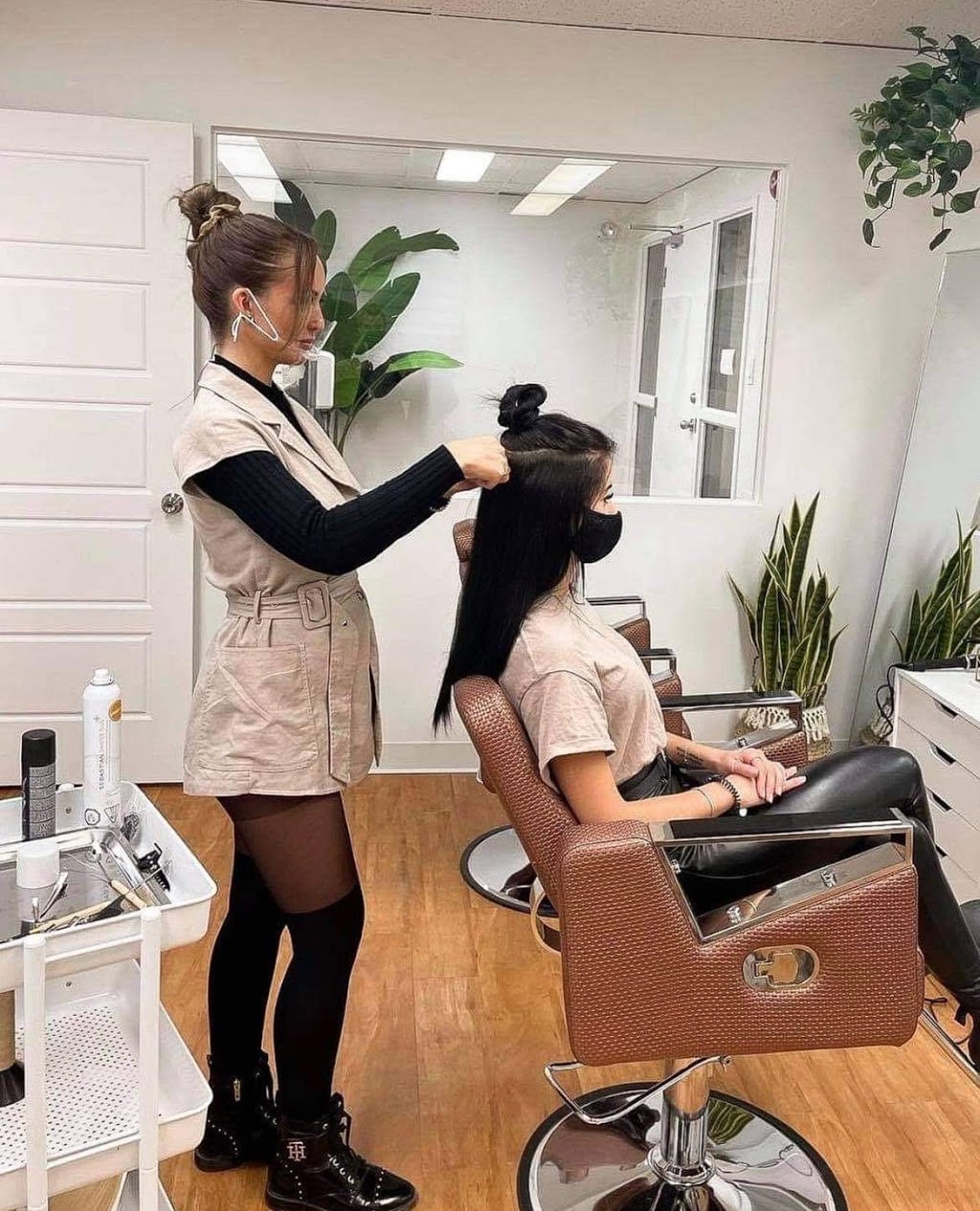 La Boussole | Salon de coiffure à Saint-Jean-sur-Richelieu | 900 Bd du Séminaire N, Saint-Jean-sur-Richelieu, QC J3A 1B5, Canada | Phone: (450) 349-7373