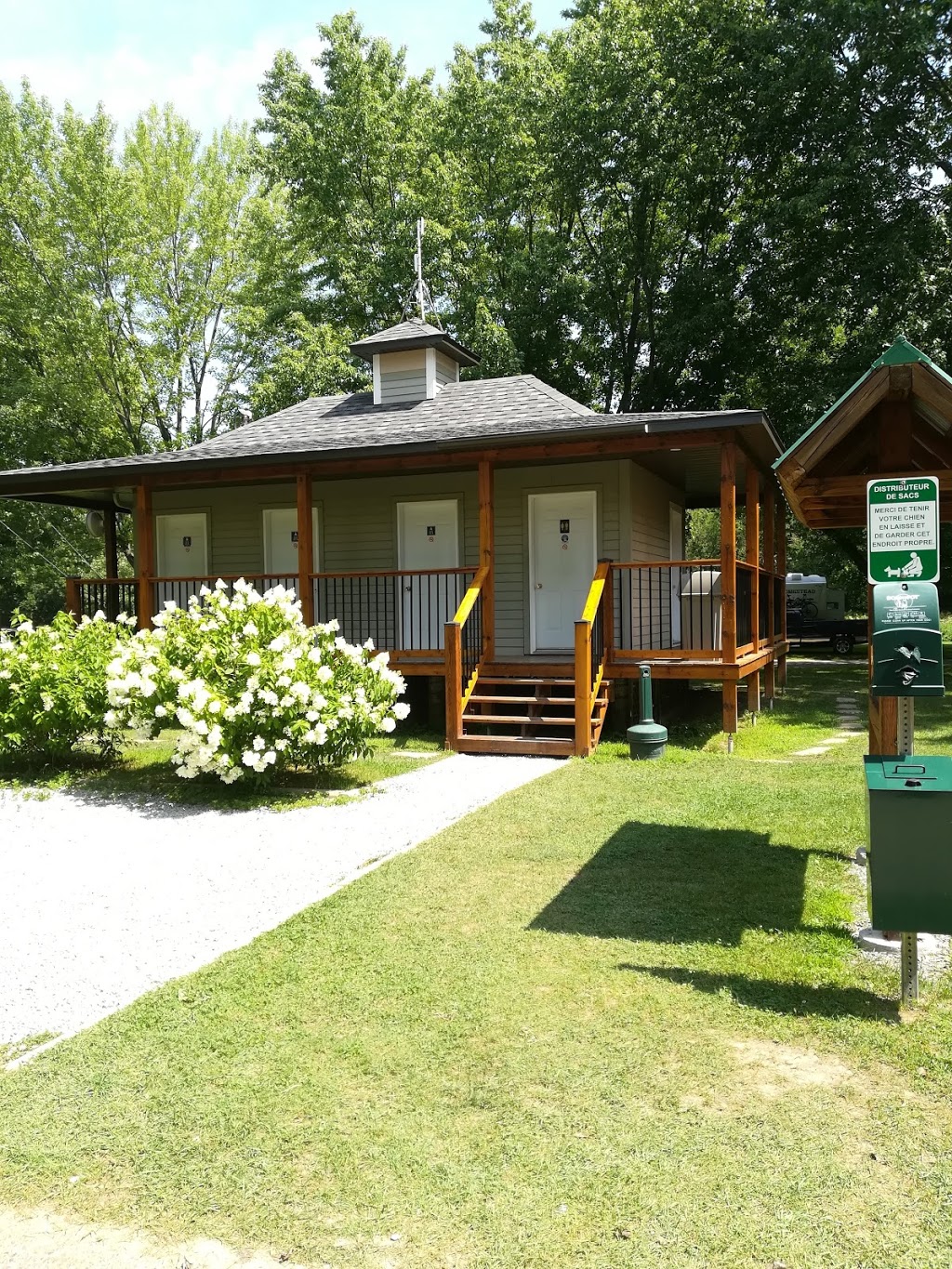 Camping Island | 238 Chemin Pépin, Roxton Falls, QC J0H 1E0, Canada | Phone: (450) 548-2495