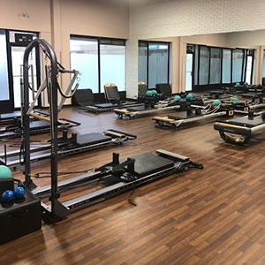 Body Barre Fitness & Training Studio | 8383 Weston Rd Unit 110/111, Woodbridge, ON L4L 1A6, Canada | Phone: (905) 264-1872