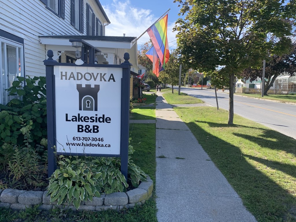 Hadovka Lakeside B&B | 173 Wellington Main St, Wellington, ON K0K 3L0, Canada | Phone: (613) 707-3046