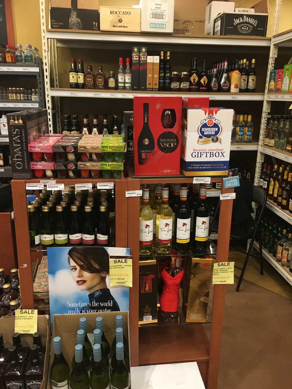 Cougar Ridge Liquor Fine Wine & Spirits | 677 Cougar Ridge Dr SW unit 212, Calgary, AB T3H 5J2, Canada | Phone: (587) 617-8899