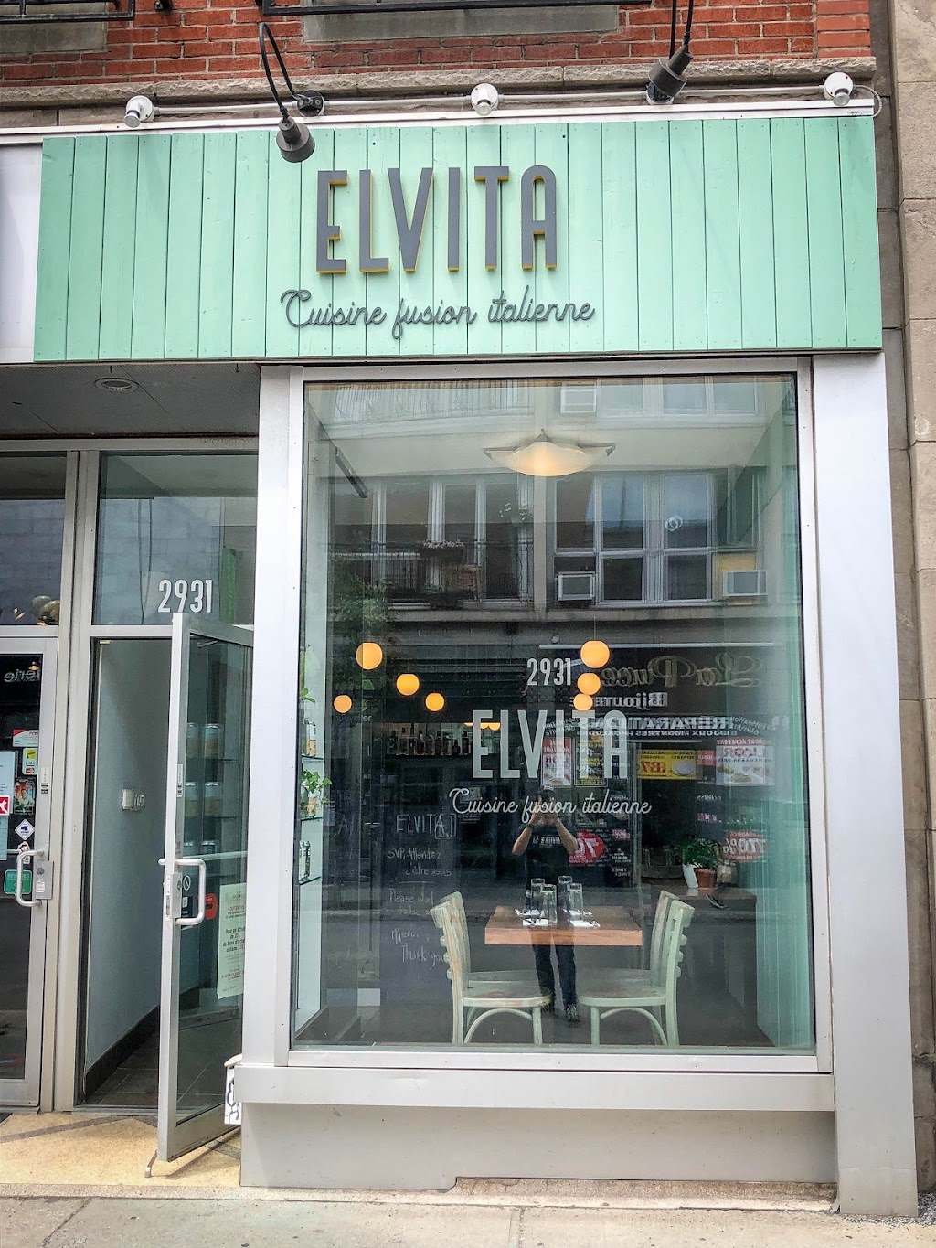 Elvita Italian Fusion Cuisine | 2931 Rue Masson, Montréal, QC H1Y 1X5, Canada | Phone: (514) 561-0484