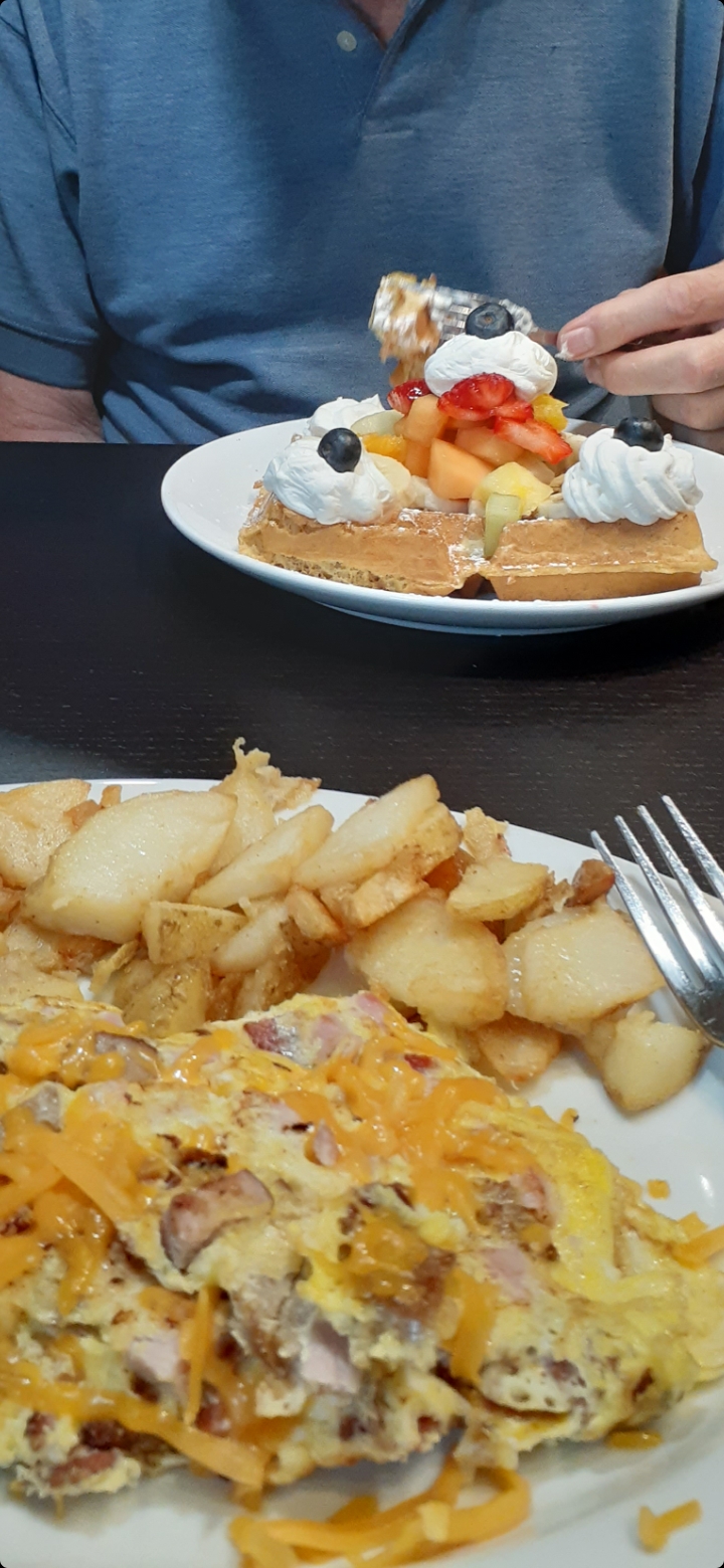 Stacked Pancake & Breakfast House - Hanover | 880 10th St Unit 6, Hanover, ON N4N 1S3, Canada | Phone: (519) 364-2225