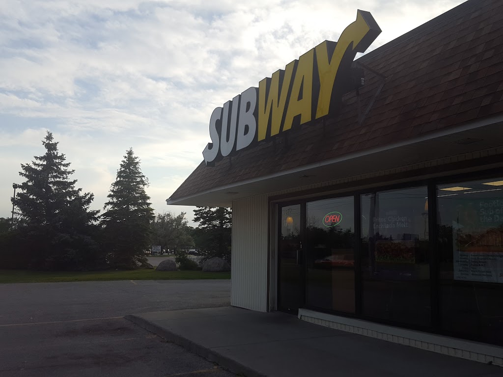 Subway Restaurants | 1030 Gratiot Blvd, Marysville, MI 48040, USA | Phone: (810) 364-7737