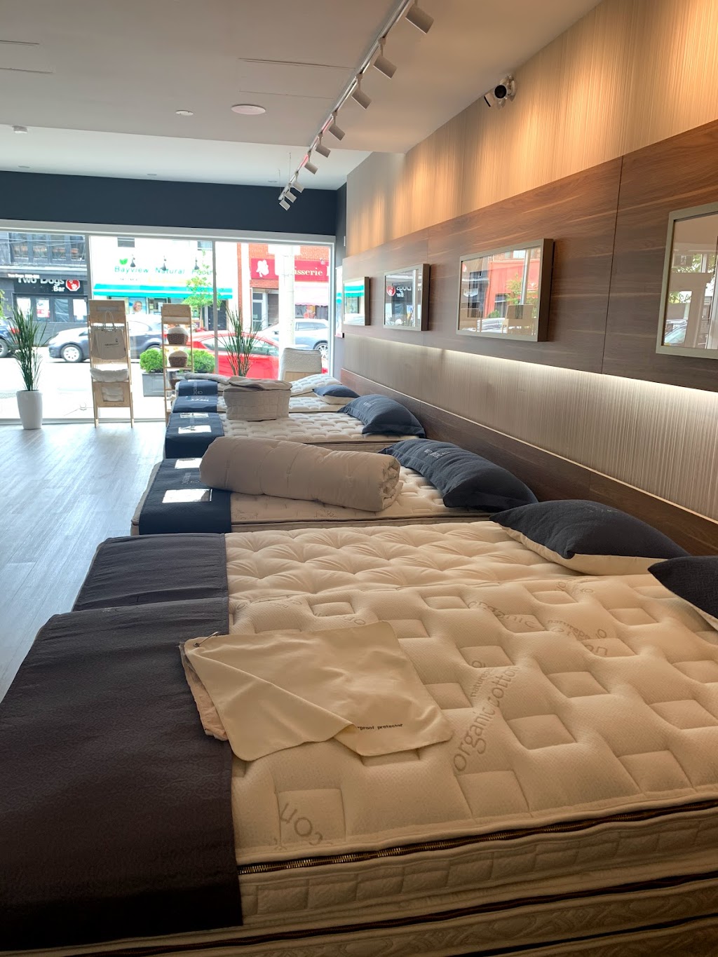 Naturepedic Organic Mattress Gallery Leaside | 1617 Bayview Ave, East York, ON M4G 3B5, Canada | Phone: (416) 322-9090