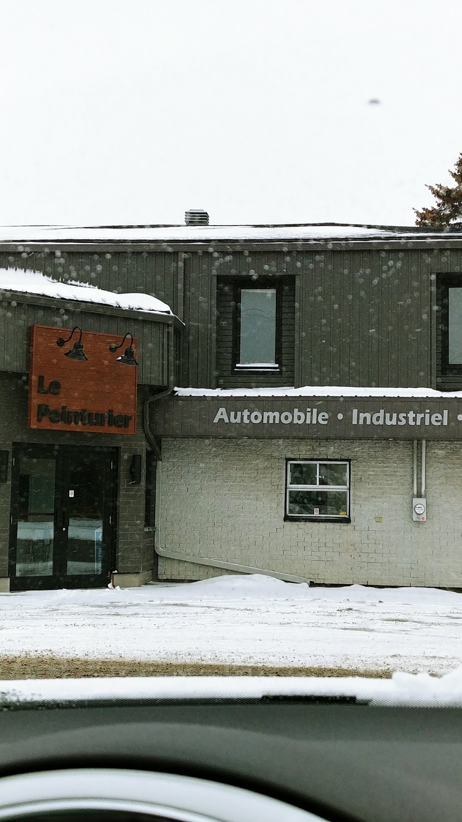 Le Peinturier | 612 Boulevard des Bois Francs S, Victoriaville, QC G6P 5X2, Canada | Phone: (819) 357-2222