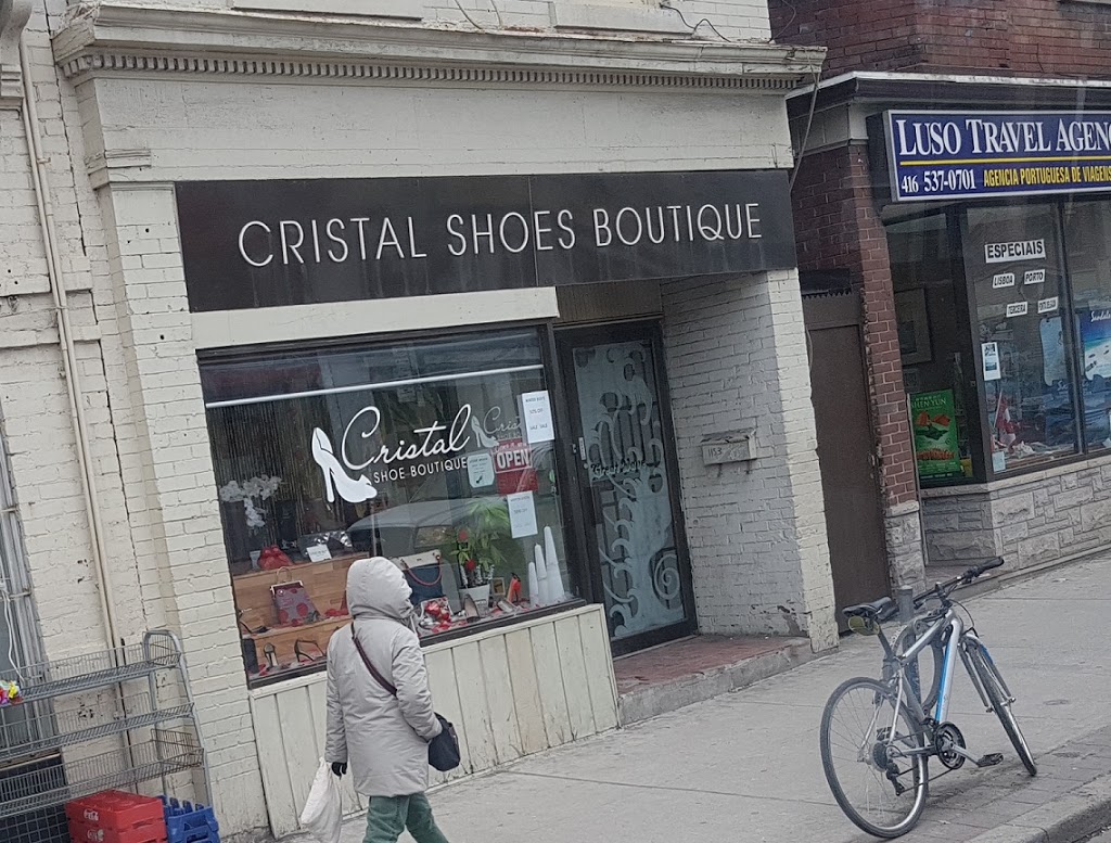 cristal shoes boutique | 1463 Dundas St W, Toronto, ON M6J 1Y7, Canada | Phone: (416) 824-0952