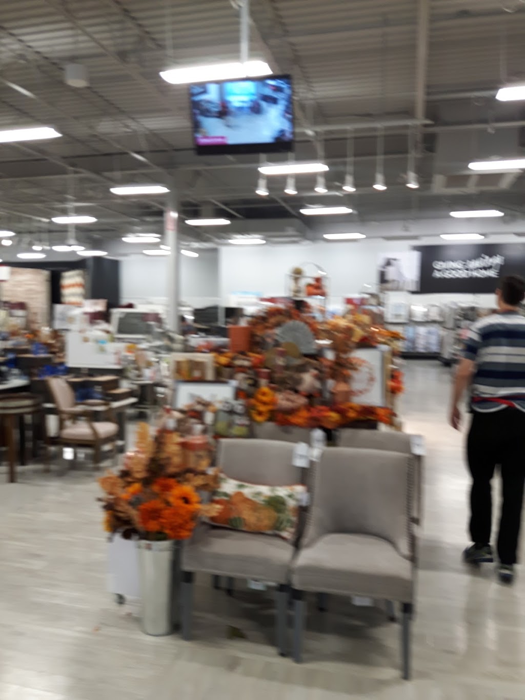 HomeSense | 3625 Shaganappi Trail NW, Calgary, AB T3A 0E2, Canada | Phone: (403) 288-2224