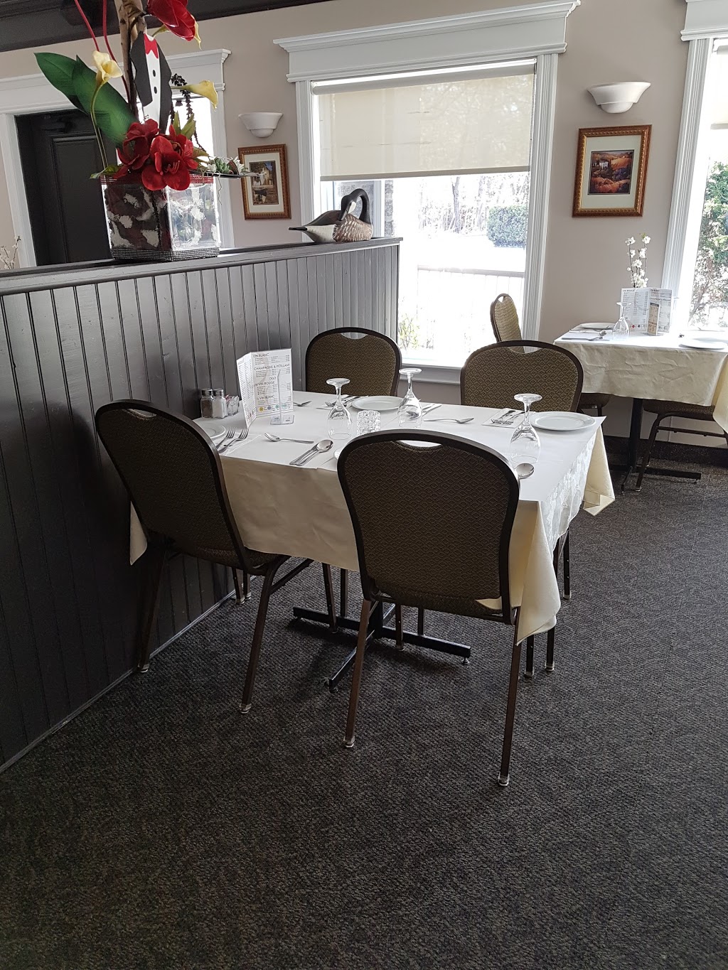 Restaurant Farsa-Specialiste | 2952 Chemin dOka, Sainte-Marthe-sur-le-Lac, QC J0N 1P0, Canada | Phone: (450) 974-2442