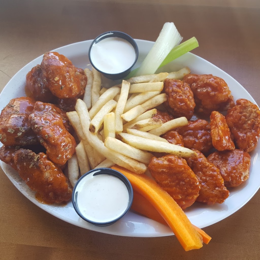 Wild Wing | 570 Kingston Rd #4, Pickering, ON L1V 1A6, Canada | Phone: (905) 831-9464