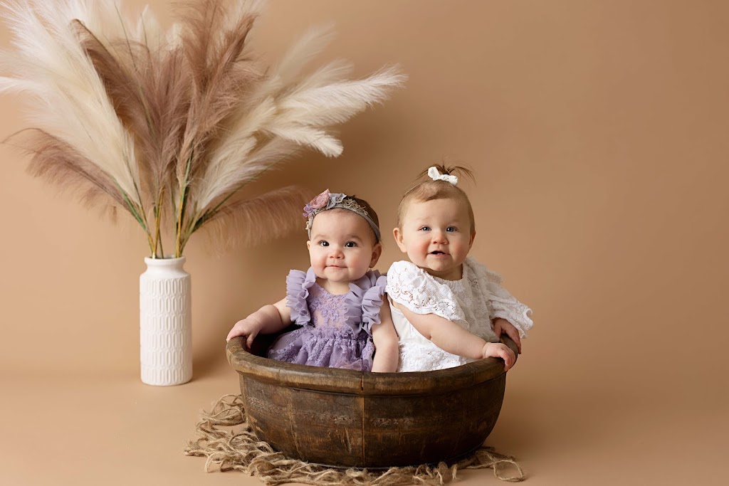 Stacey Muller Photography | 1C Spring St, Brantford, ON N3T 4M5, Canada | Phone: (905) 807-2303