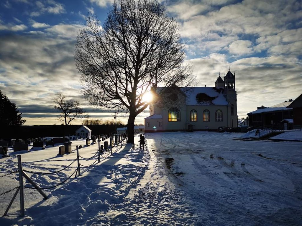 Église catholique Saint-Cyprien | 409 Rue Principale, Saint-Cyprien, QC G0R 1B0, Canada | Phone: (418) 625-3381