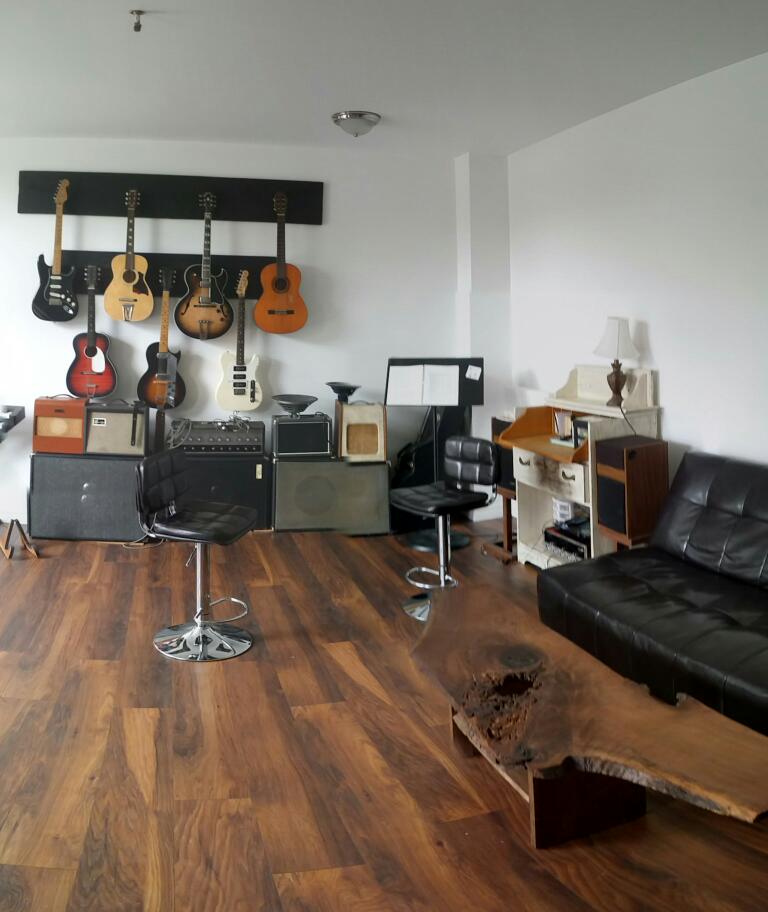 Whole Tone Guitar Studio | 31 Saulter St, Toronto, ON M4M 2H8, Canada | Phone: (905) 609-7896