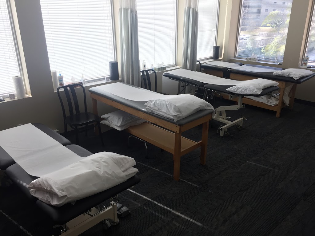 Lifemark Physiotherapy City Centre | 3420 Hurontario St, Mississauga, ON L5B 4A9, Canada | Phone: (905) 803-9393