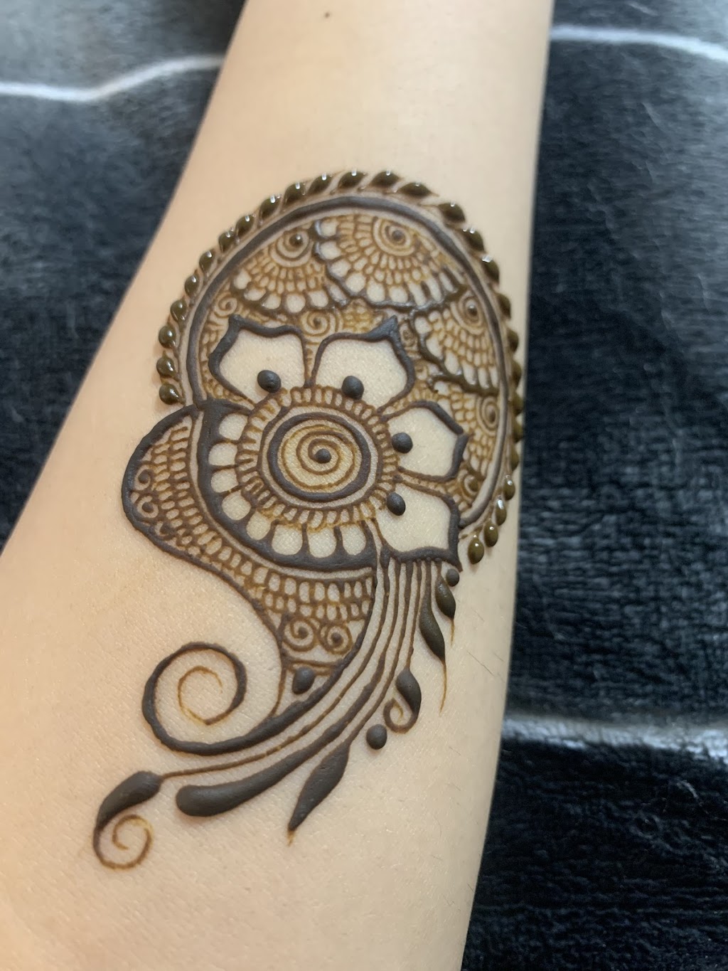 NK Henna Art | 4107 5 Ave SW, Edmonton, AB T6X 2L7, Canada | Phone: (587) 568-6767