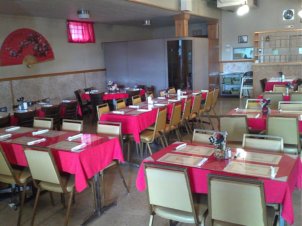 Golden City Restaurant | 39 Main St., Morrisburg Station, ON K0C 1X0, Canada | Phone: (613) 543-3145