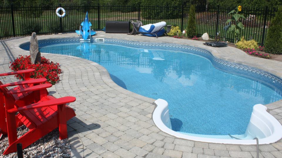 Paradise North Pools | 380 Townline Road East, Carleton Place, ON K7C 3S3, Canada | Phone: (613) 257-5118