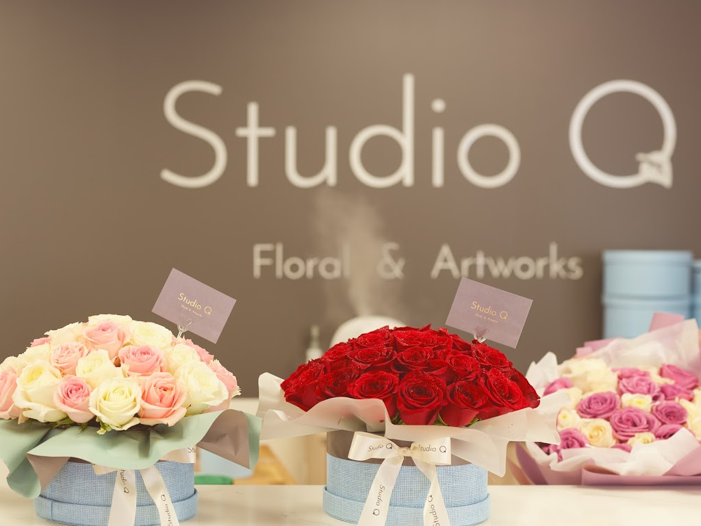 Studio Q Floral & Artworks | 3555 Hawkestone Rd, Mississauga, ON L5C 2V1, Canada | Phone: (647) 994-9699