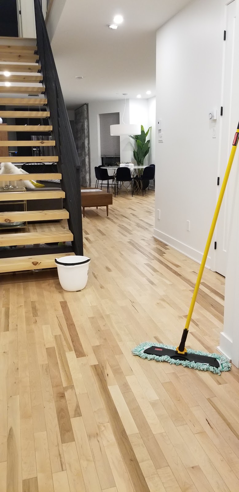 Home & Office Cleaning | 1450 Rue Pinard, Saint-Hubert, QC J3Y 0C4, Canada | Phone: (438) 933-7601