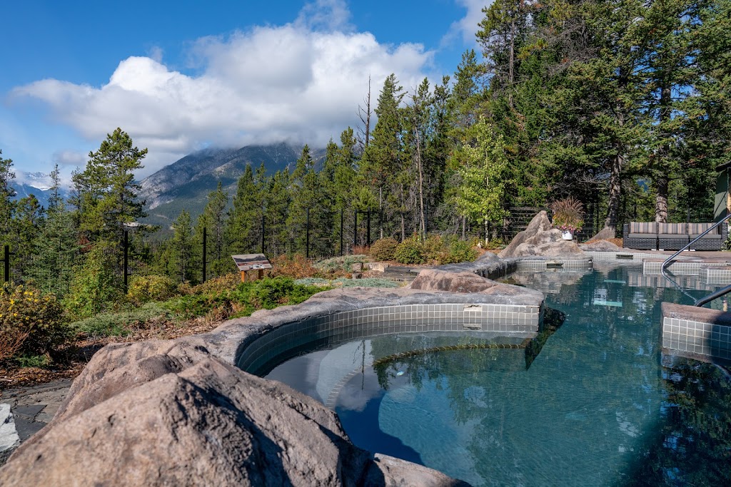 Hidden Ridge Resort | 901 Hidden Ridge Way, Banff, AB T1L 1H8, Canada | Phone: (800) 661-1372