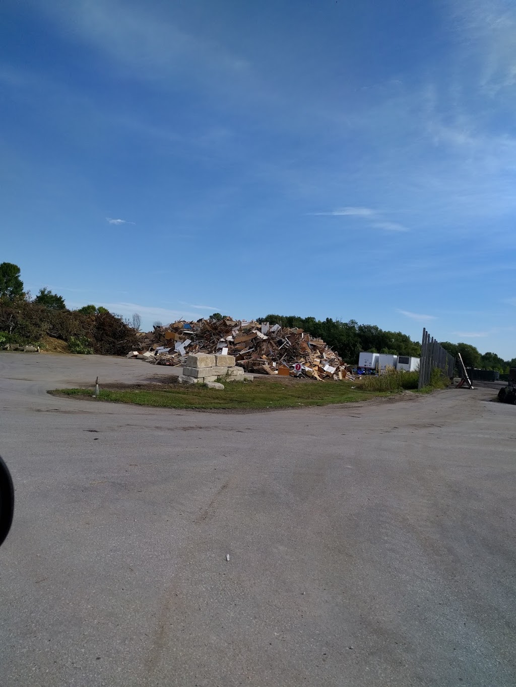 County of Simcoe Landfill | 5715 Sideroad 30 & 31 Nottawasaga, Stayner, ON L0M 1S0, Canada | Phone: (705) 735-6901