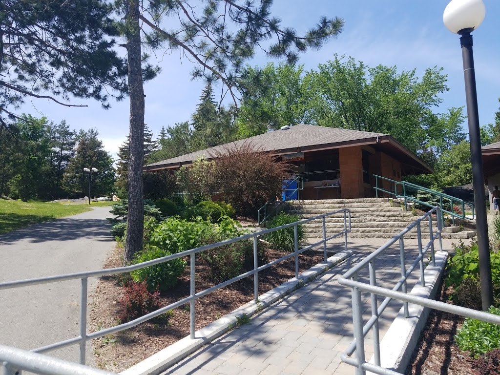 Bell Park Concession Stand | Sudbury, ON P3E, Canada