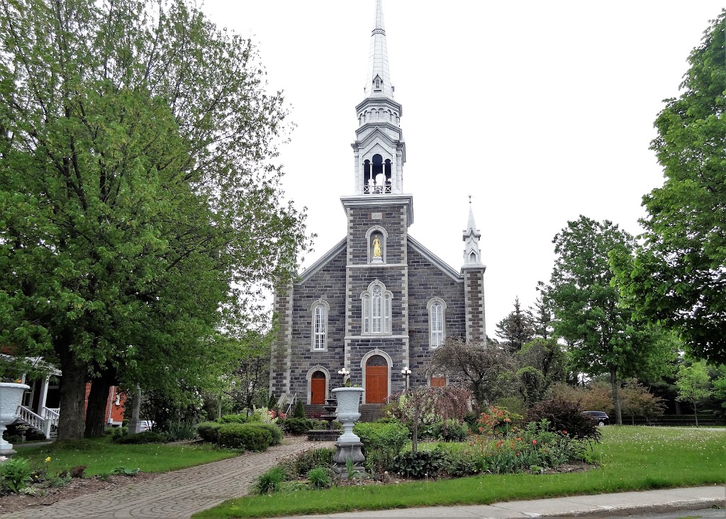 Presbytère Ste-Sophie | 174 Saint-Antoine, Sainte-Sophie-de-Lévrard, QC G0X 3C0, Canada | Phone: (819) 288-5921