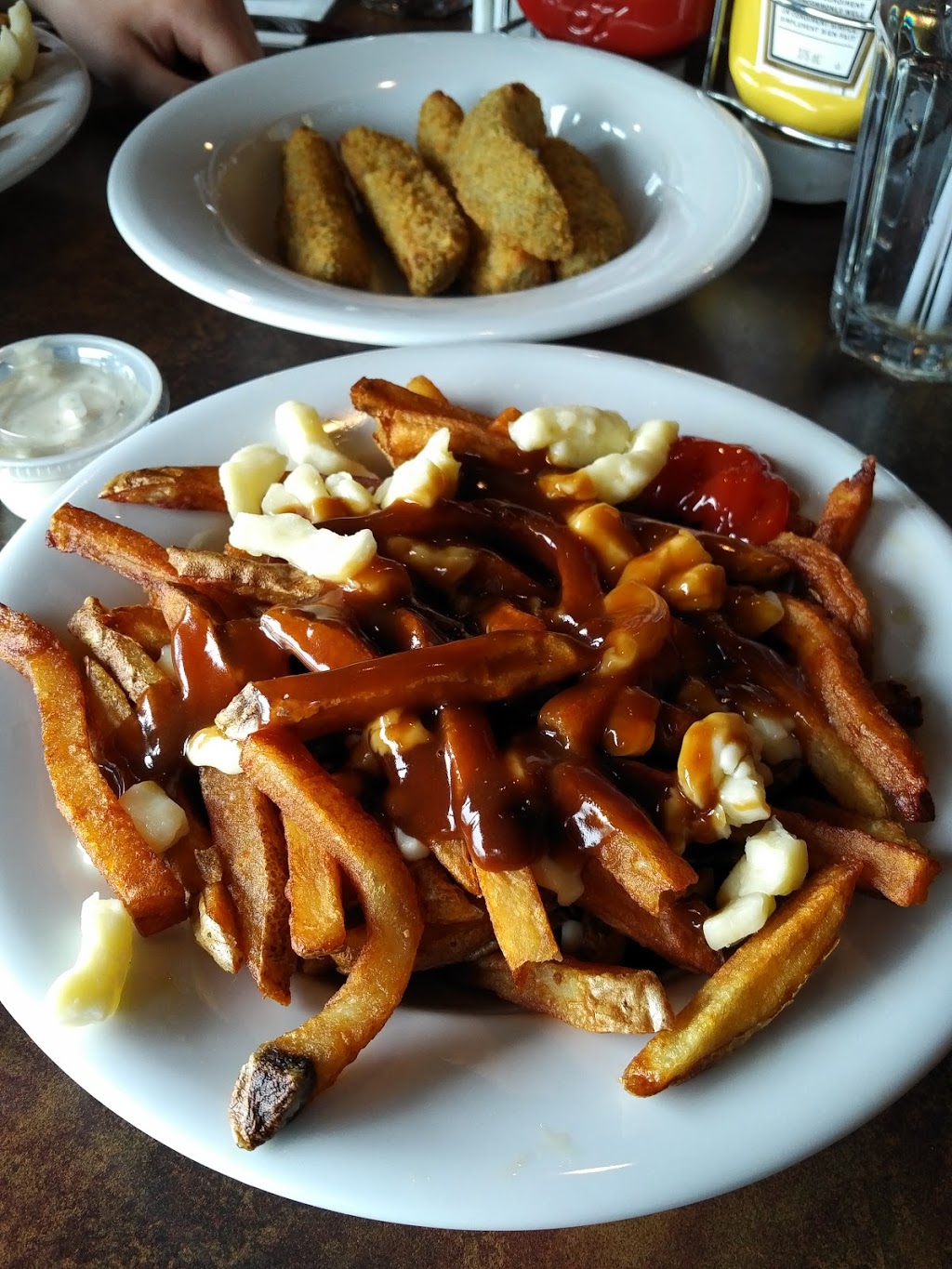 Danbys Bar & Grill | 2858 Munster Rd, Munster, ON K0A 3P0, Canada | Phone: (613) 838-2521
