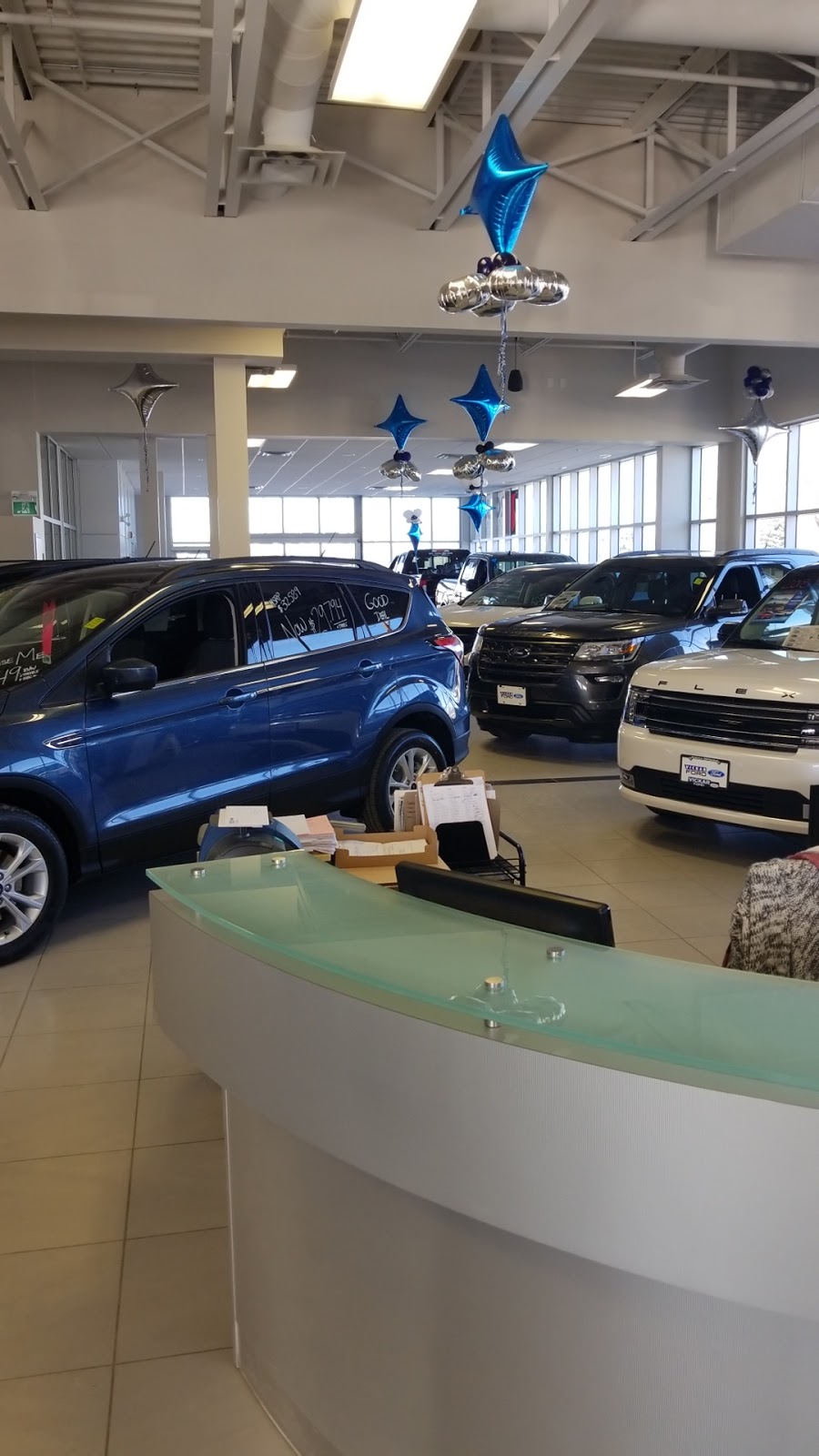 Vickar Ford | 2000 Main St, Winnipeg, MB R2V 2B8, Canada | Phone: (204) 339-2000