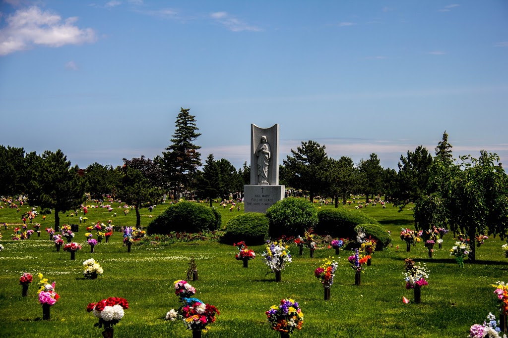 Assumption Catholic Cemetery | 6933 Tomken Rd, Mississauga, ON L5T 1N4, Canada | Phone: (905) 670-8801