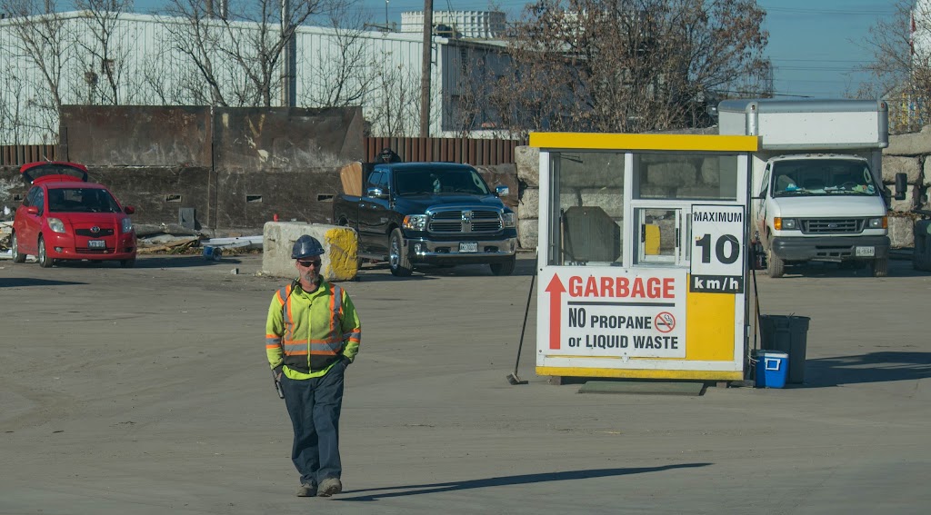 York1 Gage Transfer Station | 375 Gage Ave N, Hamilton, ON L8L 7B1, Canada | Phone: (905) 578-1435