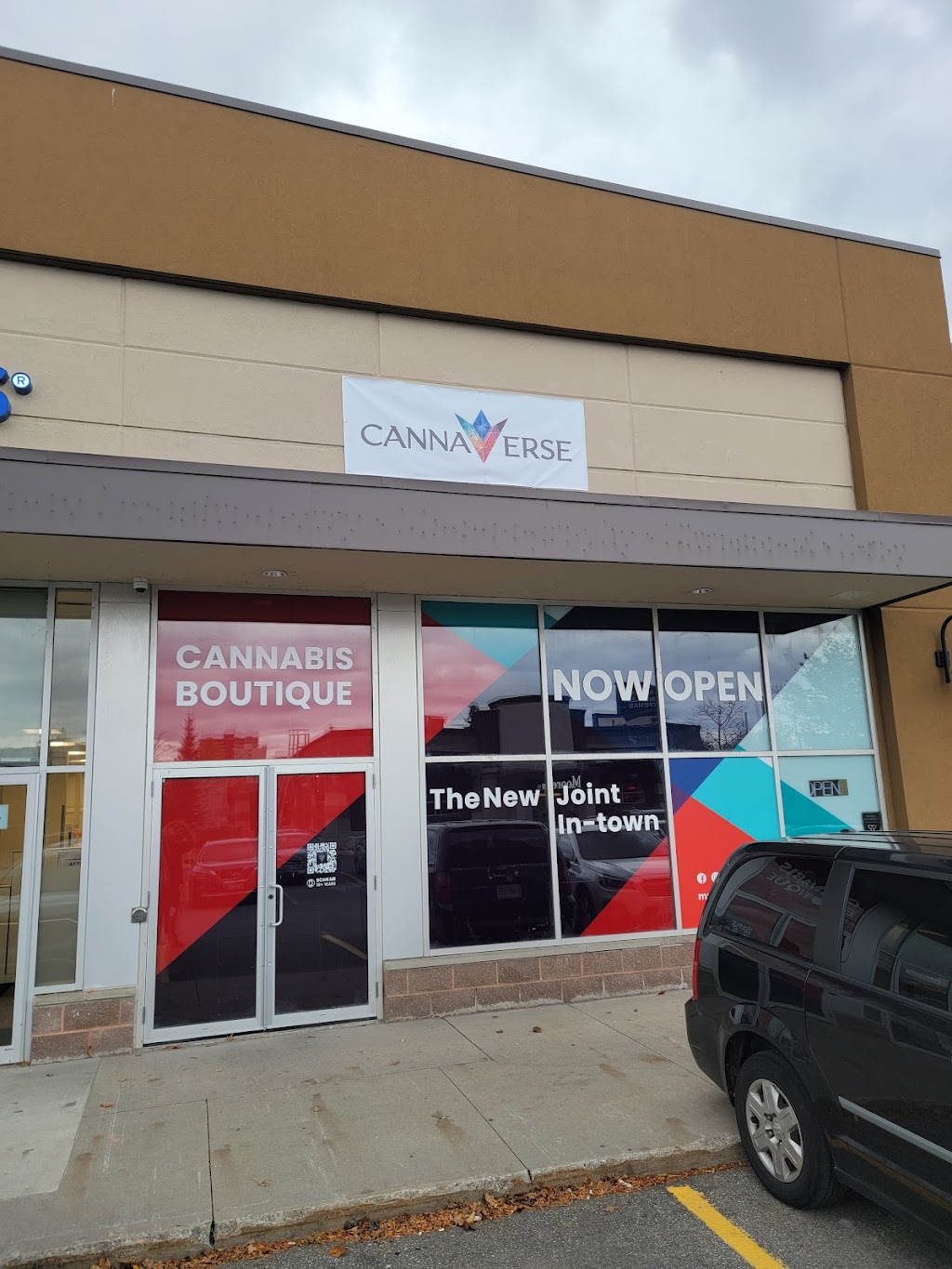 Cannaverse | 3090 Carling Ave, Ottawa, ON K2B 7K2, Canada | Phone: (613) 230-0623