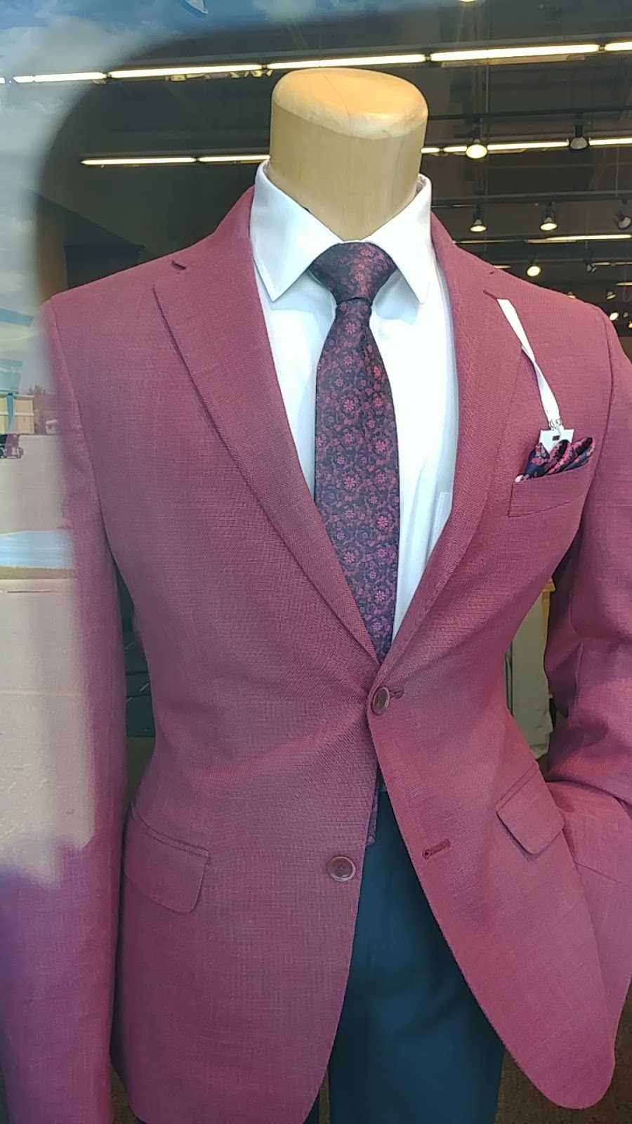 Moores Clothing for Men | 1899 Brock Rd, Pickering, ON L1V 4H7, Canada | Phone: (289) 372-3063