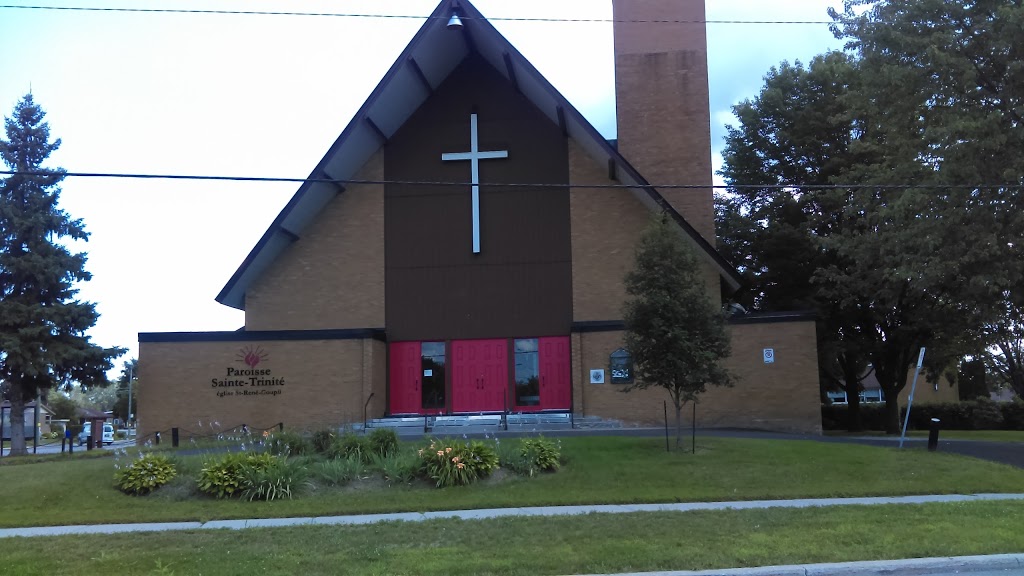 Paroisse Sainte-Trinité | 400 Rue Raymond, Gatineau, QC J8P 5H4, Canada | Phone: (819) 663-4240