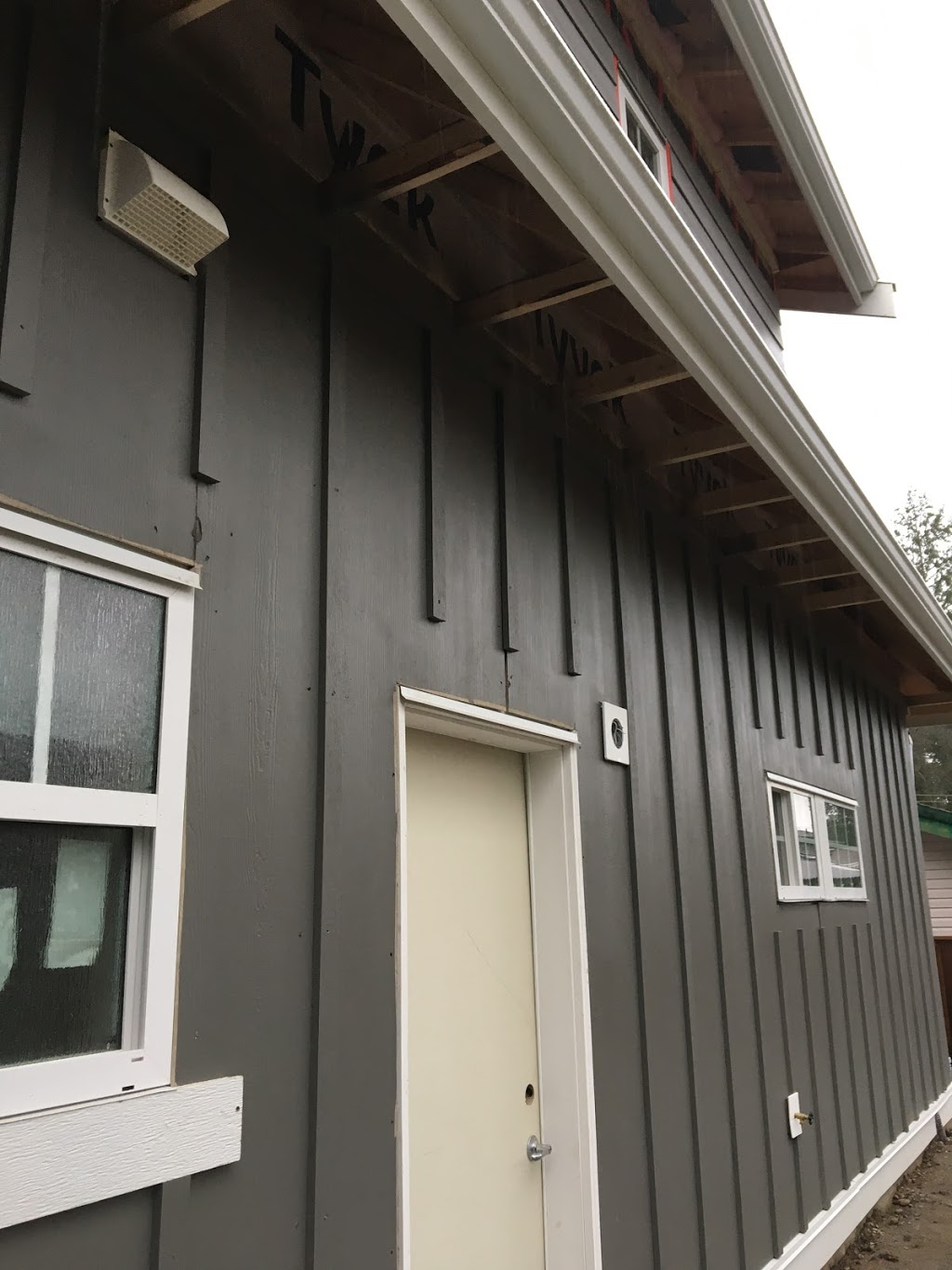 4 Aces Siding | 1016 Lincoln Ave, Port Coquitlam, BC V3B 4W5, Canada | Phone: (604) 220-4757