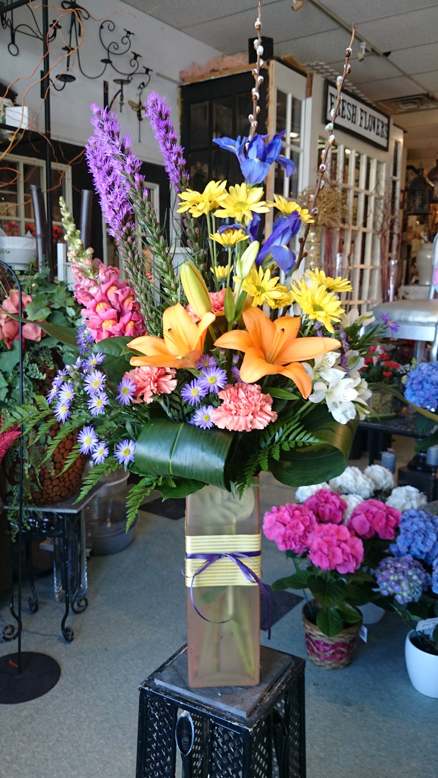 Freshland Flowers | 4361 Hwy 7 #2, Unionville, ON L3R 1M1, Canada | Phone: (905) 477-5459